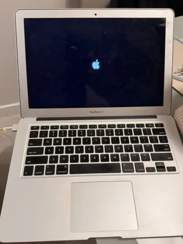 MacBook Air 2015 em ótimo estado