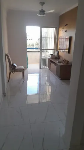 APARTAMENTO 2 QUARTOS 58M² EM ITAPUÃ - PRÉDIO DE ESCADAS