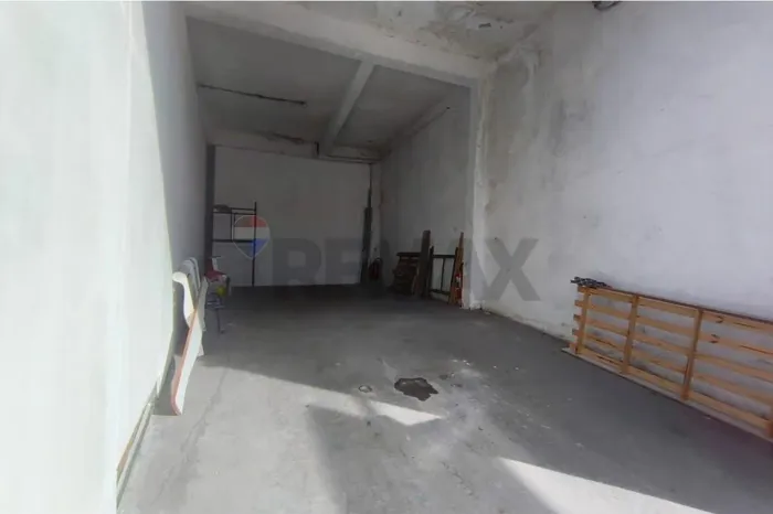 Excelente salão comercial para locação na Av. Capitao João Mauá