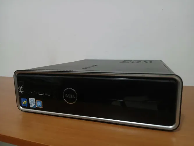 Gabinete e fonte Dell para montar PC.