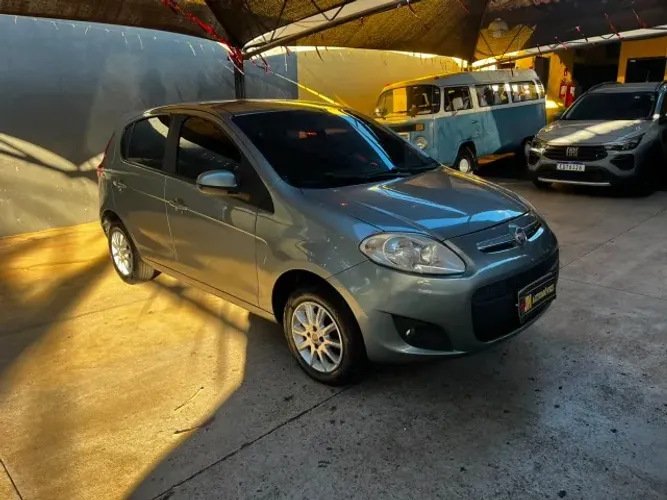 Fiat Palio Attractive 1.0 EVO Fire Flex 8V 5P 2013