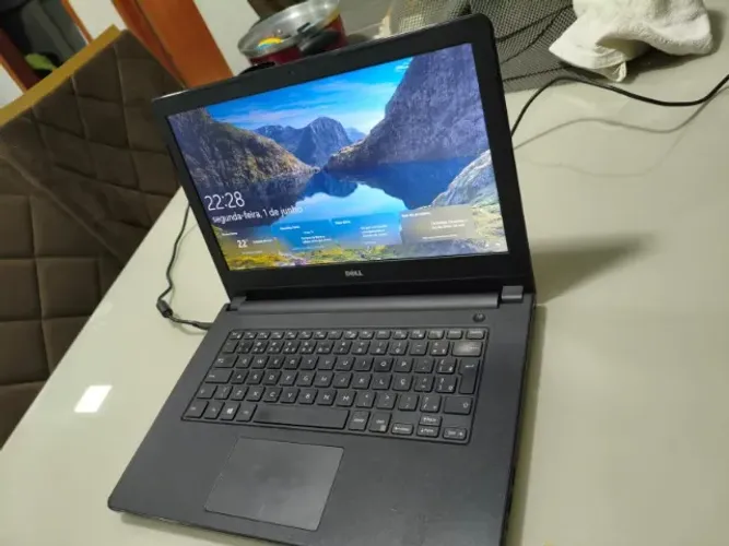 ? *NOTEBOOK DELL i3 - ÓTIMO ESTADO* ?  