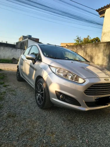 Ford Fiesta 1.5 16V Flex Mec. 5P 2014