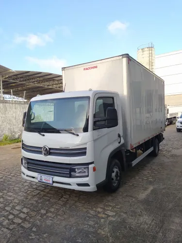 Volks 6.160 Baú 0km