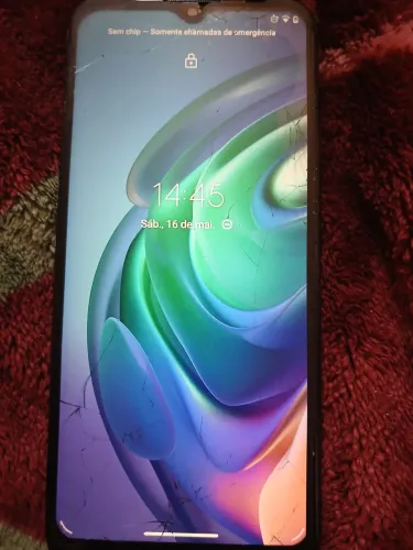 Celular semi novo