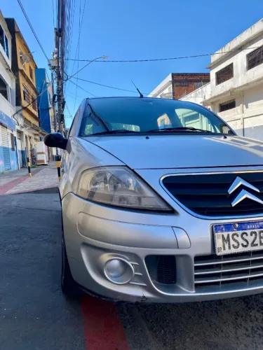 Citroen C3 GLX 1.4/ GLX Sonora 1.4 Flex 8V 5P 2009
