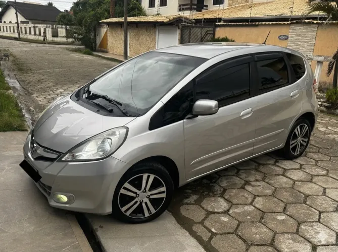 Honda Fit LX 1.4/ 1.4 Flex 8v/16v 5P Aut. 2014