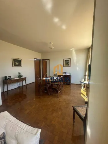 Casa á venda 3 dormitórios, 342m2 - Bairro Cidade Jardim - Piracicaba/SP