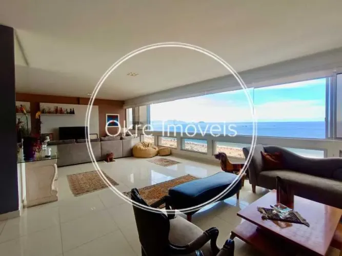 Apartamento : Padrão / Residencial / Copacabana