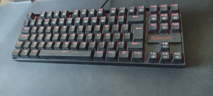 Teclado Redragon Kumara