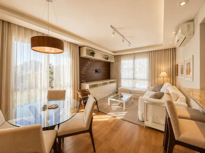 Apartamento mobiliado para alugar no Mont Serrat com 2 quartos (1 suíte)