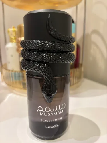 Desapego perfume árabe Musamam Black Intense Lattafa