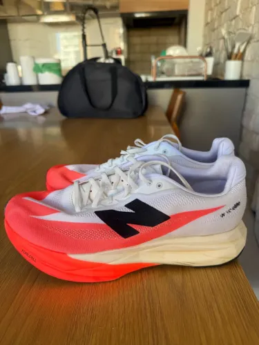 Vendo Tênis New Balance Elite V5