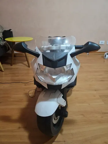 Moto elétrica infantil