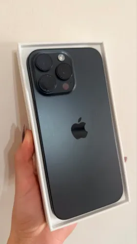 iPhone 16 Pro Max 256gb - Semi Novo - Impecável!
