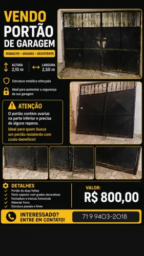 Vendo portão de garagem duas folhas *Contém avarias no rodapé*
