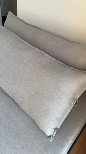 Sofá cama linho cinza claro / lindo e confortável 