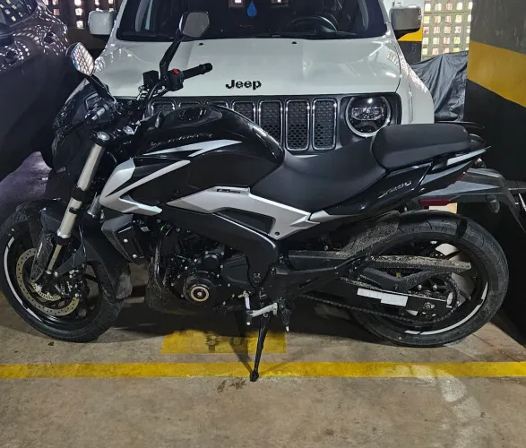 Bajaj Dominar 250