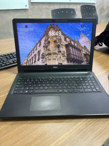 Dell Inspiron 15 3576