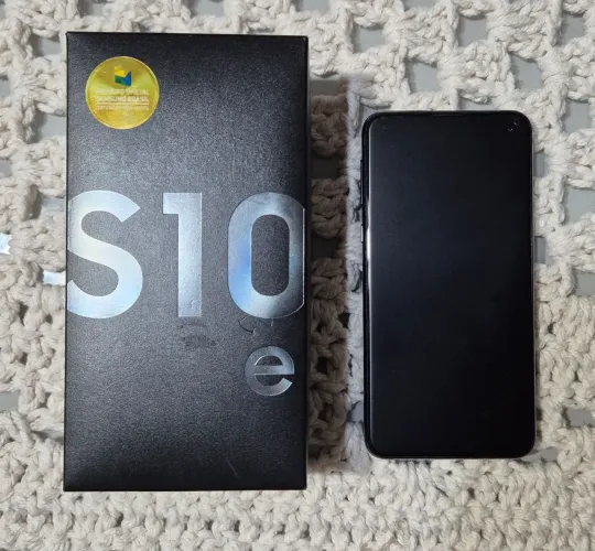 Samsung Galaxy S10e
