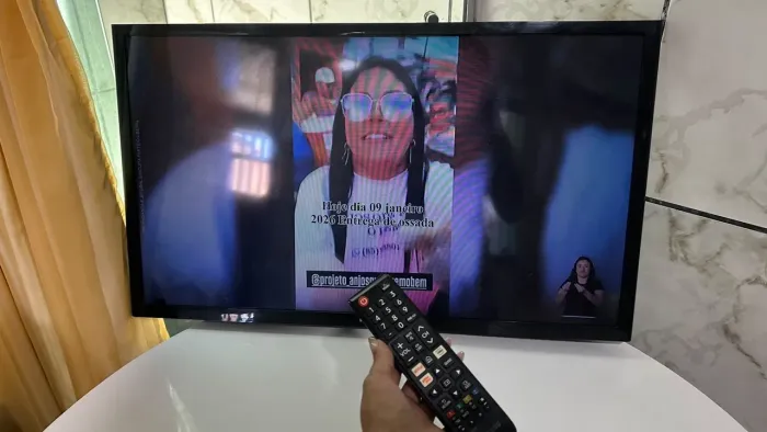 Vendo tv smart 32 polegadas