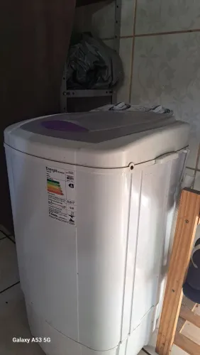 Tanquinho de roupas Praxis 4 kg