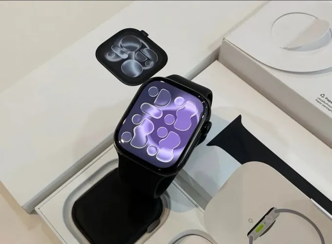 Apple Watch Series 11 42 / 46mm GPS Novo lacrado