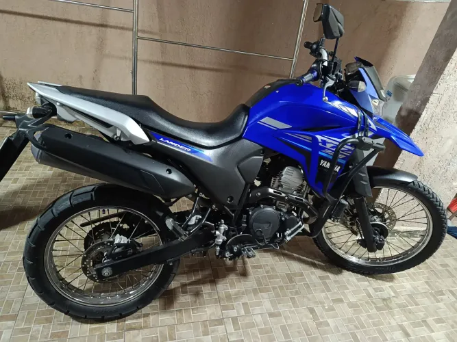 Xtz Lander 250 2021 azul filé