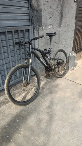 Vende - se essa bicicleta