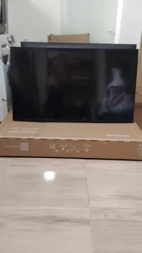 TV's LG com defeito de tela, para reaproveitamento de peças. 