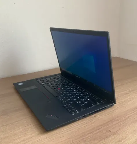Lenovo Thinkpad X1 Carbon Gen8 i7 de 10a 16gb RAM com 256gb SSD tela touch $2850