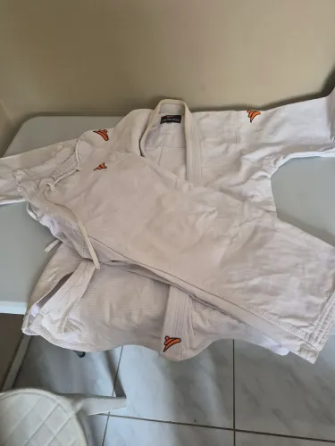 Kimono judô e jiu-jitsu 