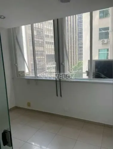 Apartamento : / Residencial / Centro