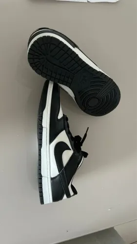 Nike Dunk Low Panda