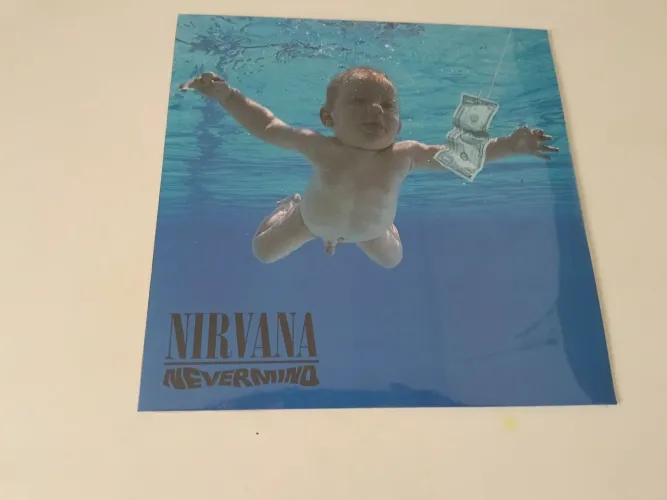 Nirvana Nevermind Novo.