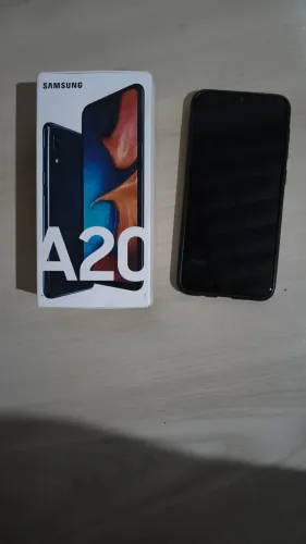Vendo celular Samsung A20