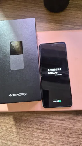 Combo Celular e Smartwatch samsung