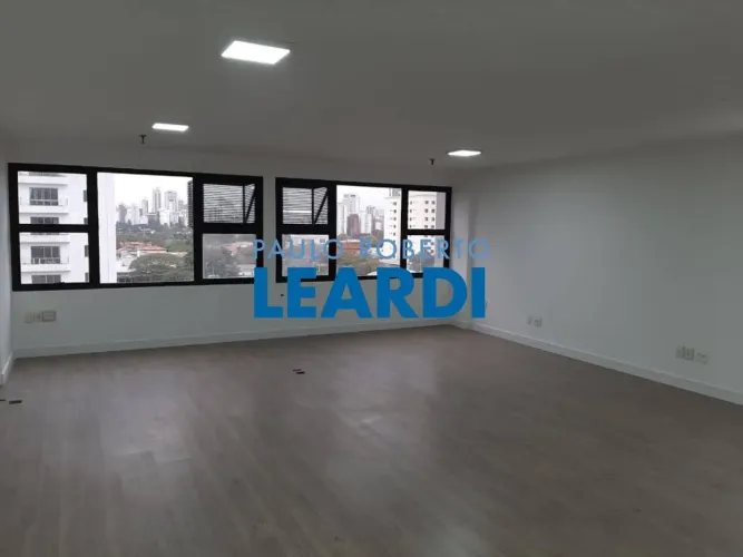 CONJ. COMERCIAL - RECANTO PARAÍSO - SP