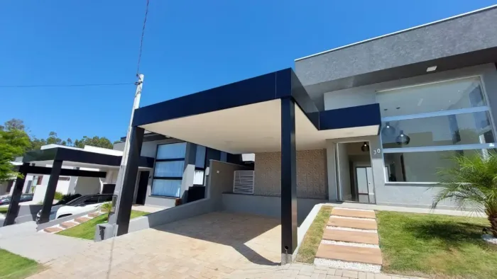 Casa de condomínio térrea para venda com 275 metros quadrados com 3 quartos