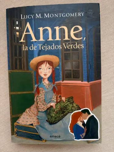 Livro Anne La De Tejados Verdes - Edição Importada Emecé