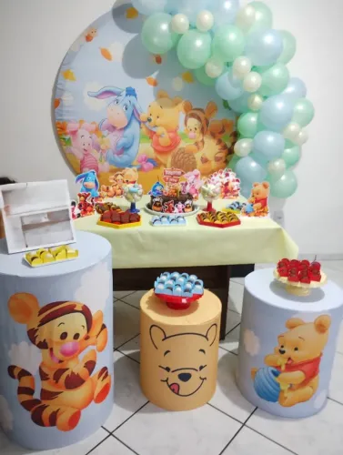 Painel + Capas de cilindro festa infantil - Ursinho Pooh 