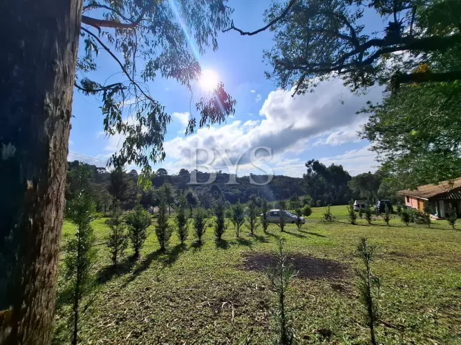 CHÁCARA à venda com 6800m² por R$ 790.000,00 no bairro Colônia Murici - SÃO JOSÉ DOS PINHA