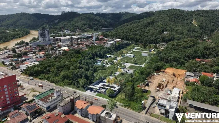 Terrenos em condomínio fechado no bairro Vorstadt