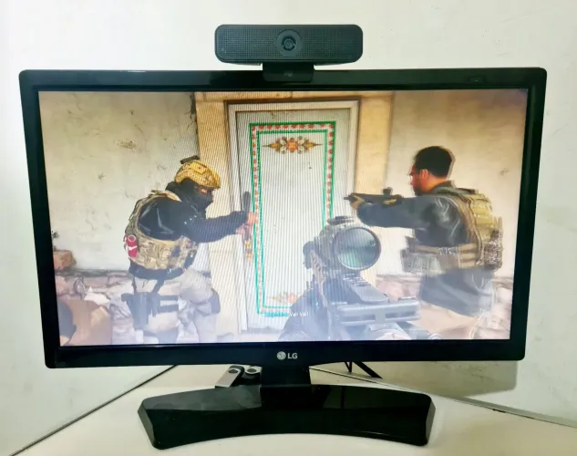 MONITOR 22 LED IPS HDMI SEMI NOVO !