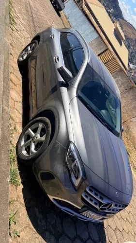 Mercedes-Benz GLA 200 Adv. 1.6/1.6 TB 16V Flex Aut. 2019
