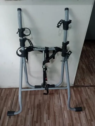 Suporte de bicicleta (Serve para 2 bicicletas )