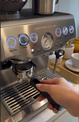 Cafeteira elétrica Tramontina. Cafeteria express pro
