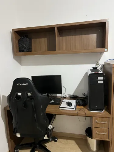 Móveis para quarto e escritório R$1.350,00 todos os móveis 