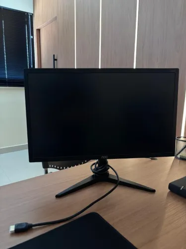 MONITOR AOC 21" - MODELO 22B1H 