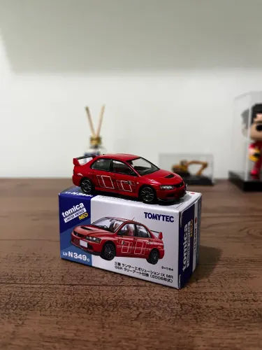 Miniatura Tomica - Tomytec - Mitsubishi Lancer Evolution IX